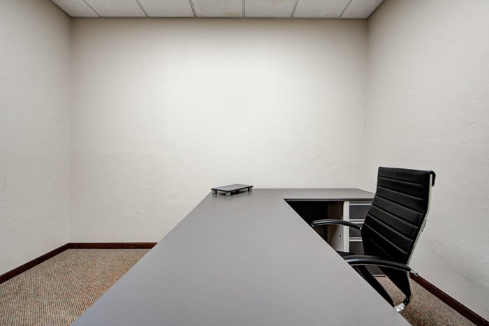 Large Office 2 at Stiles Downtown