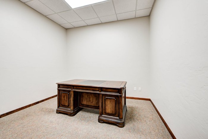 Large Office 3 at Stiles Downtown
