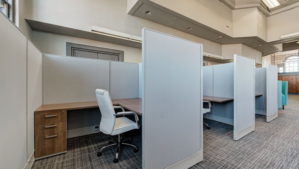 Semi private workspace